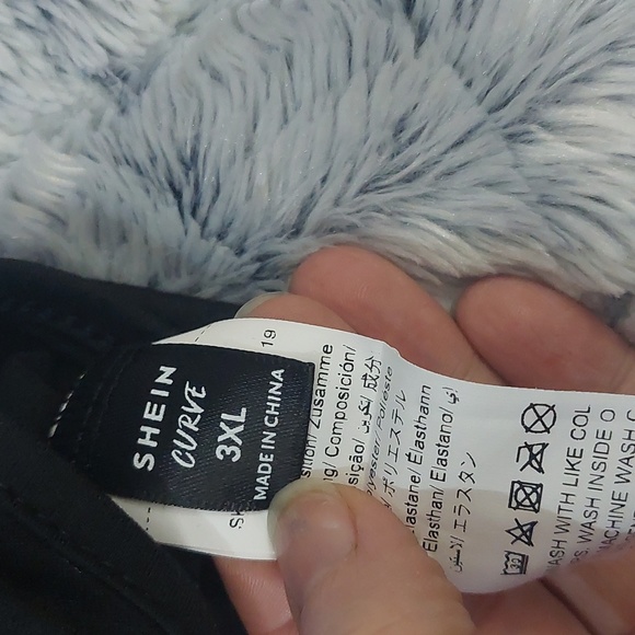 Shein Curve 3XL long sleeve bodysuit wide scooped neck - Picture 8 of 8